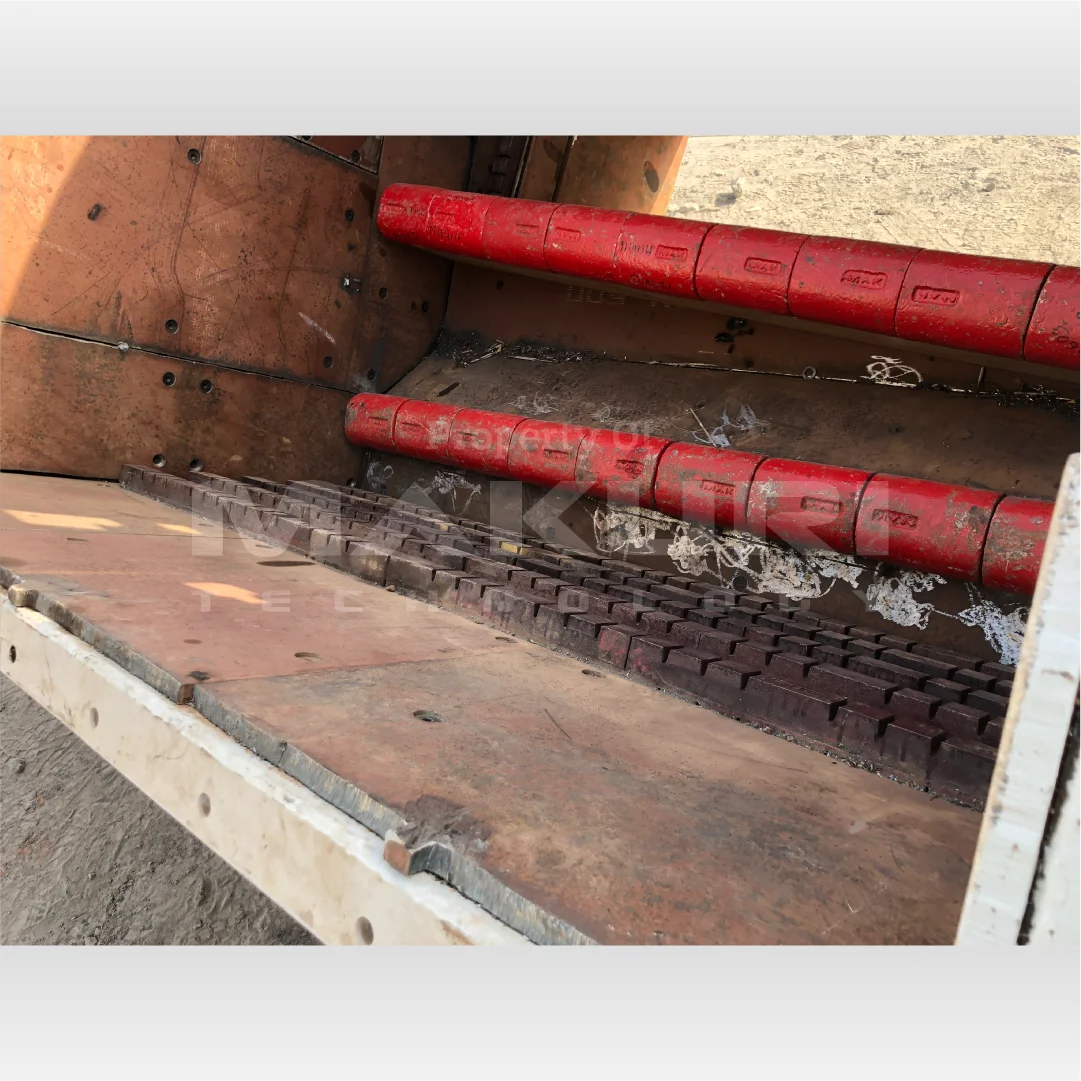 Makuri Rock Box Bund Liner Round Profile Installed